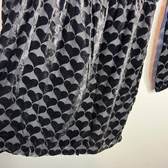 Betsey Johnson Black Burnout Velvet Heart Mini Dress Size M V-Neck Long Sleeve - Picture 7 of 8
